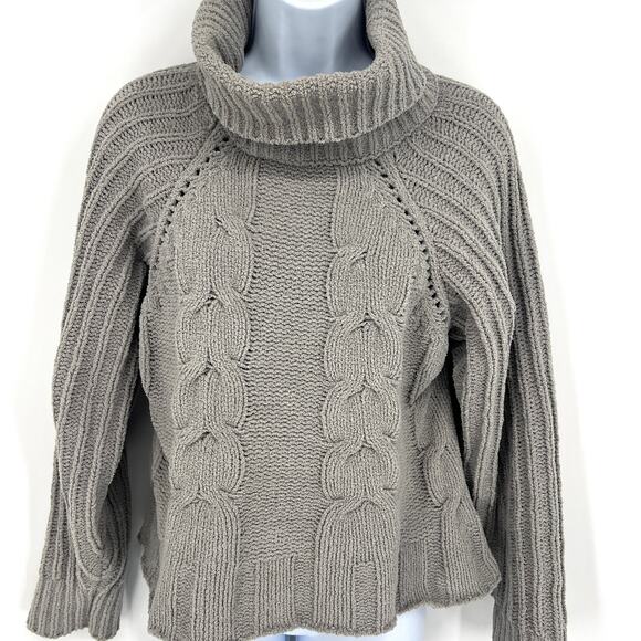 Harper Heritage Gray Plush Cropped Turtleneck Sweater Size S - Picture 8 of 8